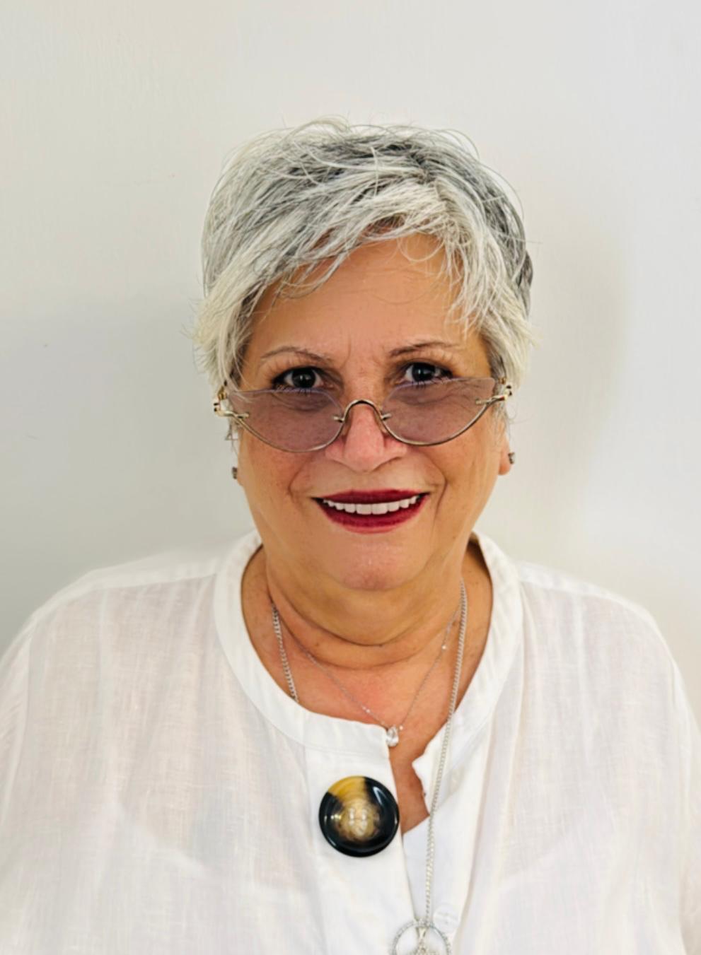 ריבי פוסטר תמונה